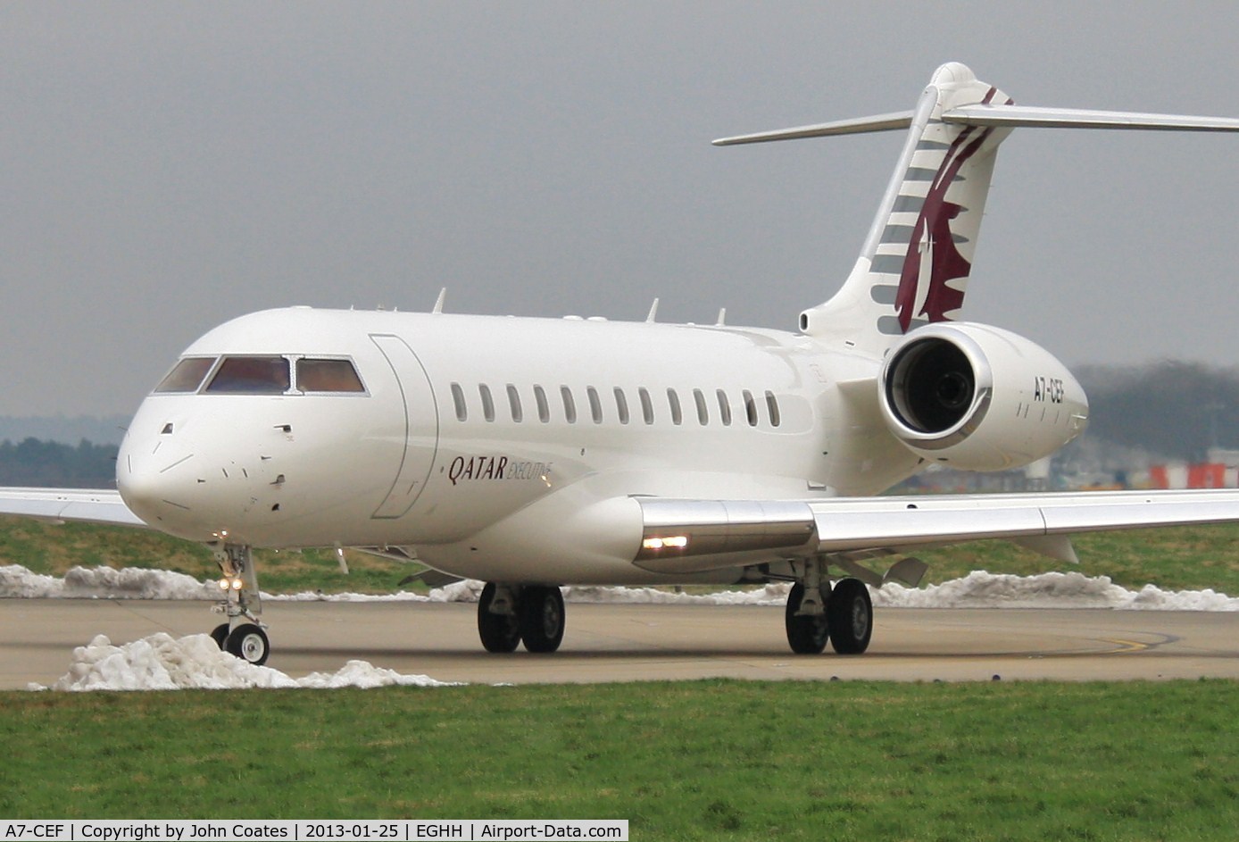 A7-CEF, 2008 Bombardier BD-700-1A10 Global Express C/N 9294, Departing after a short visit