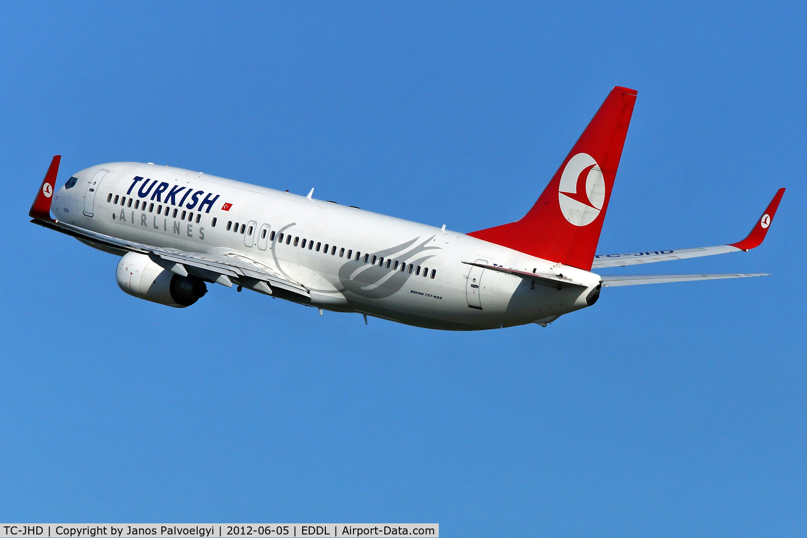 TC-JHD, 2008 Boeing 737-8F2 C/N 35743, Turkish Airlines Boeing B737-8F2 take off in EDDL/DUS