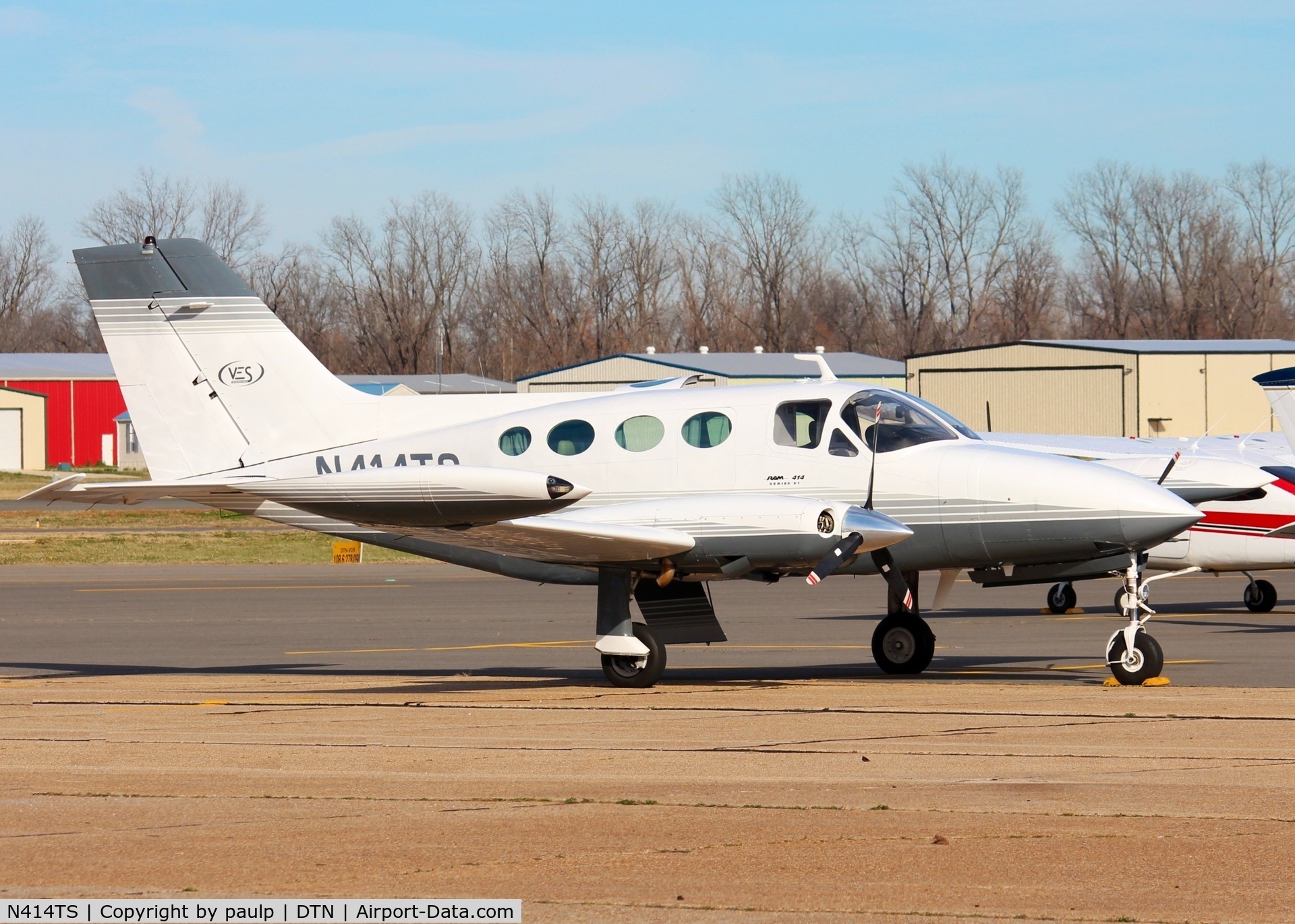 N414TS, 1969 Cessna 414 Chancellor C/N 414-0030, At Downtown Shreveport.