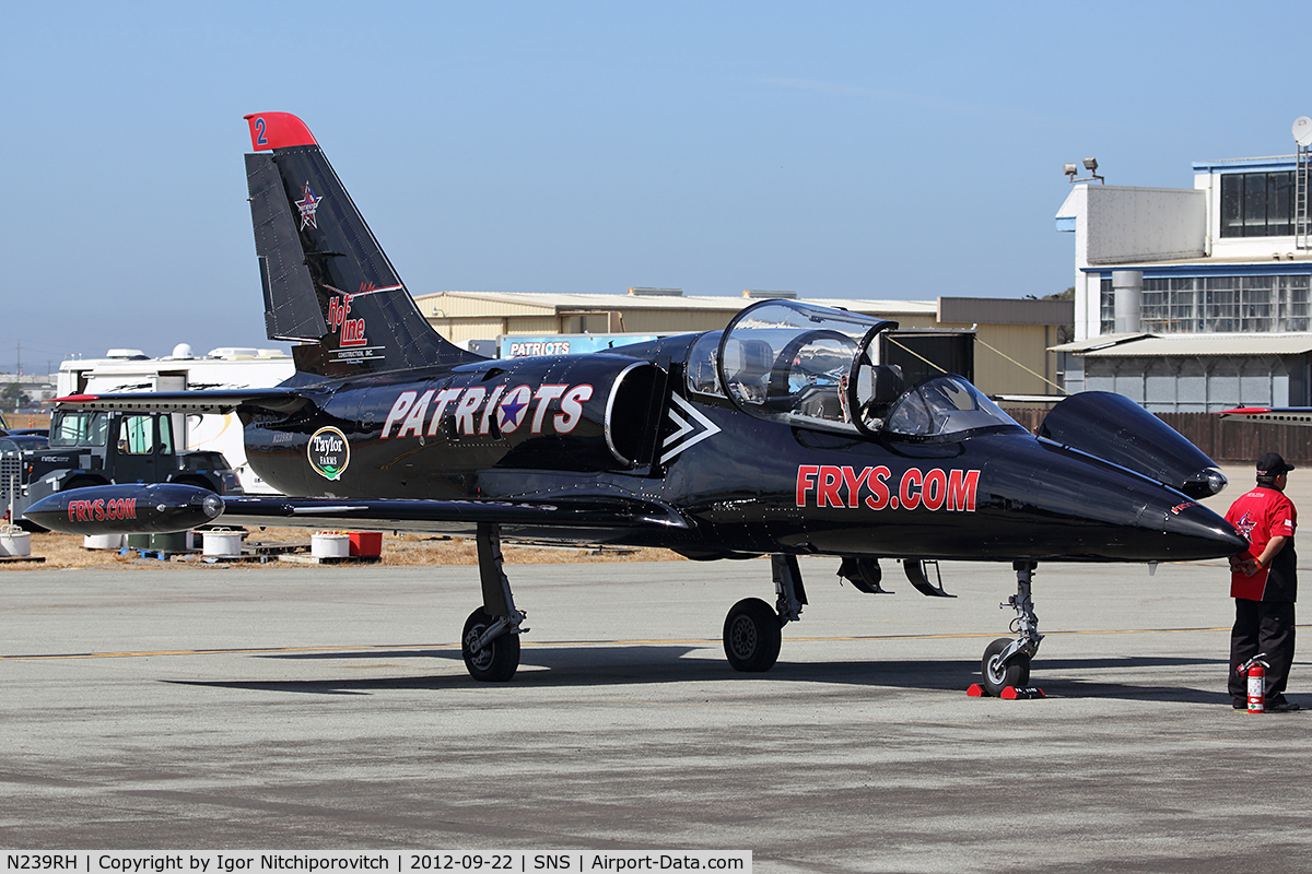 N239RH, 1983 Aero L-39 Albatros C/N 332447, Salinas 2012 Air Show