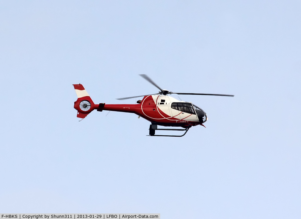 F-HBKS, 2009 Eurocopter EC-120B Colibri NHE C/N 1622, Passing above rwy 32 to Montauban airfield...