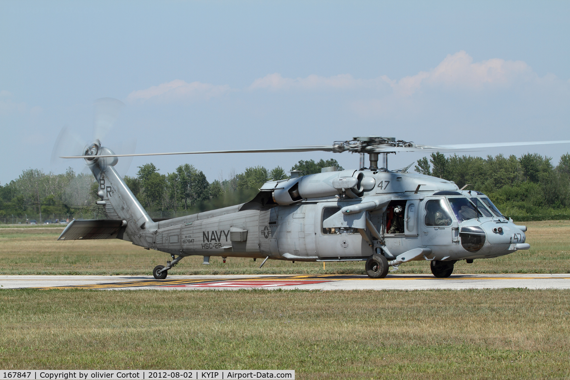167847, Sikorsky MH-60S Knighthawk C/N 70-3230, half washed ?