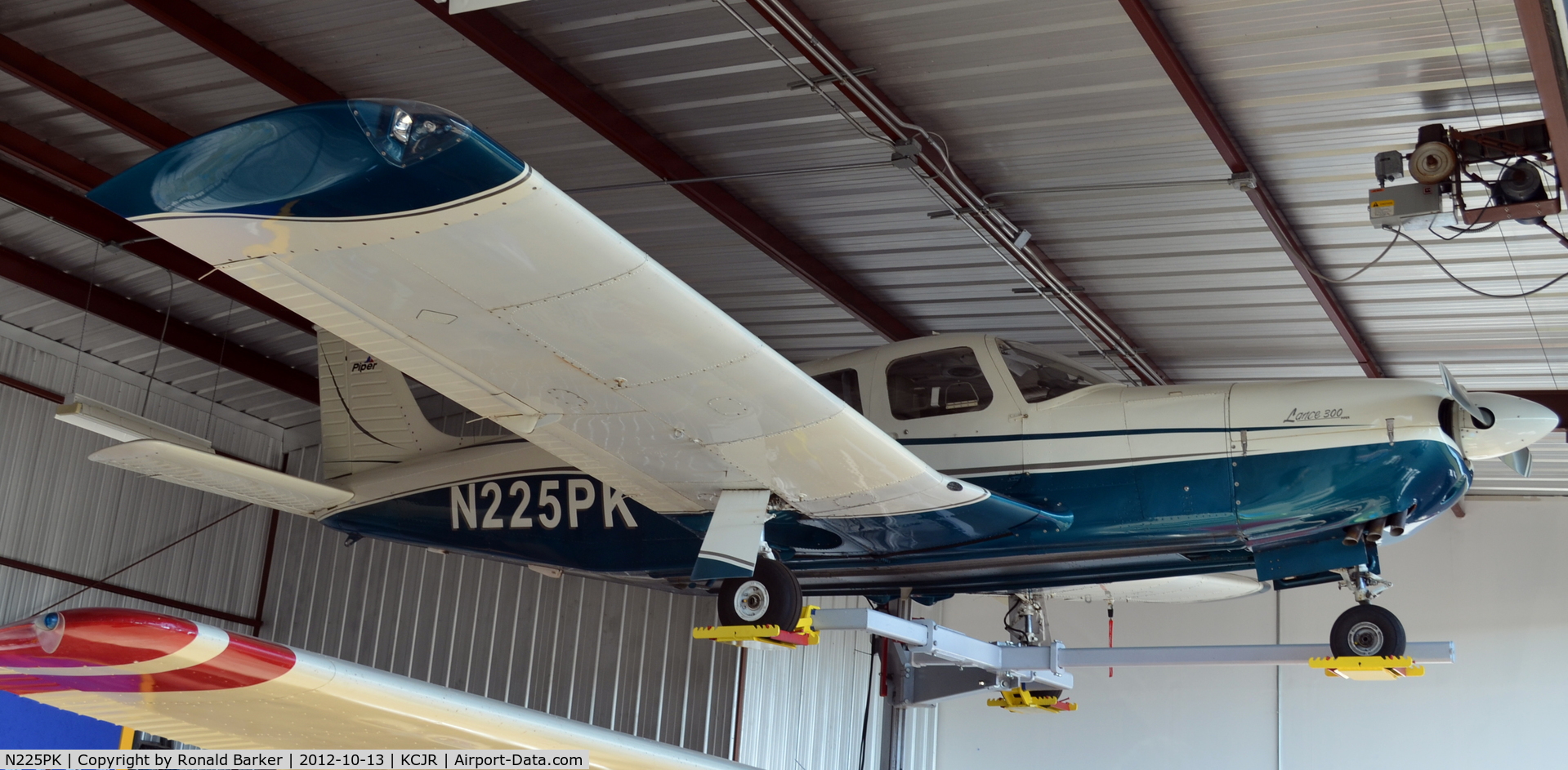 N225PK, Piper PA-32R-300 Cherokee Lance C/N 32R-7780086, Culpeper Air Fest 2012