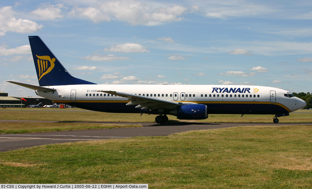 EI-CSS, 2001 Boeing 737-8AS C/N 29932, Pre winglets and old colours.