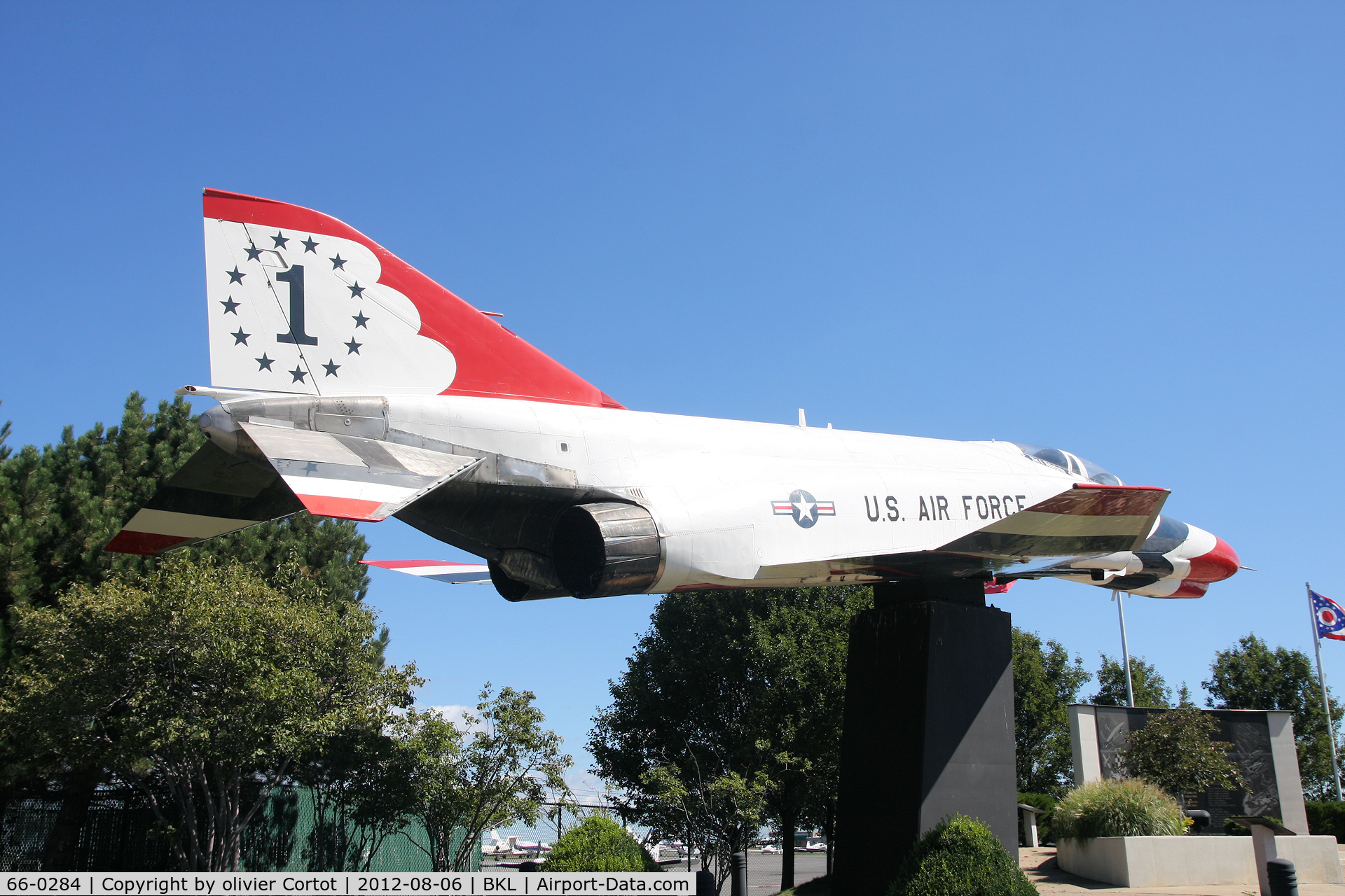 66-0284, 1966 McDonnell F-4E Phantom II C/N 2234, Nice monument near cleveland