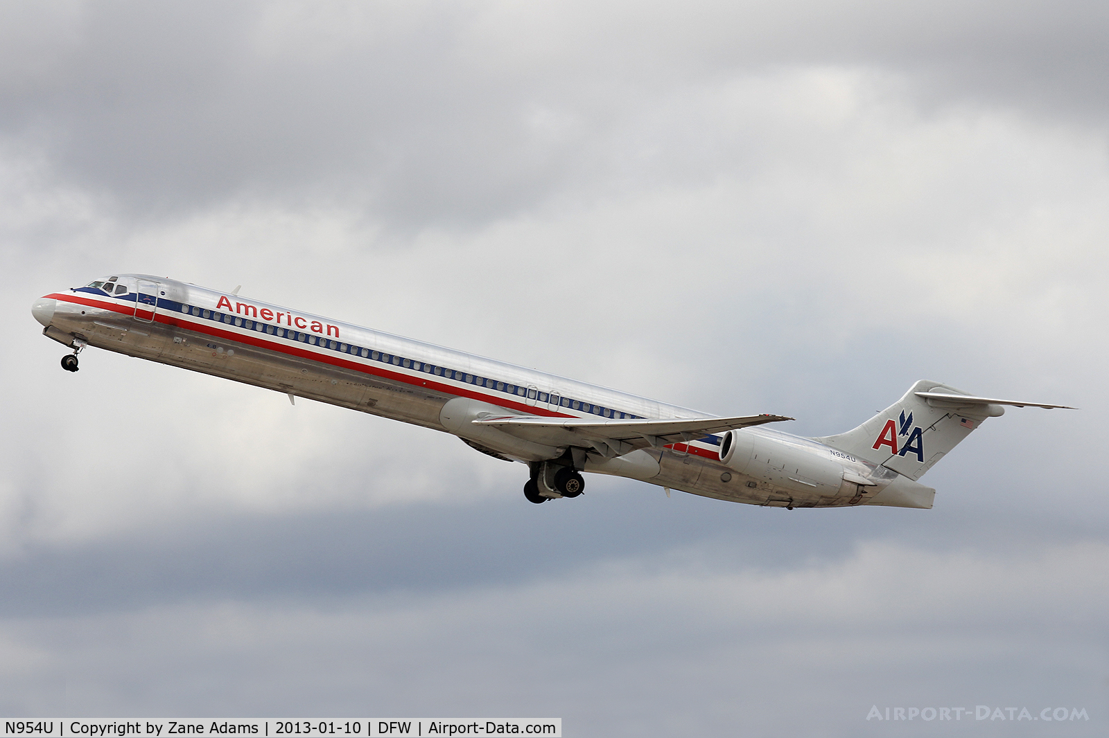 N954U, 1987 McDonnell Douglas MD-82 (DC-9-82) C/N 49426, American Airlines at DFW Airport