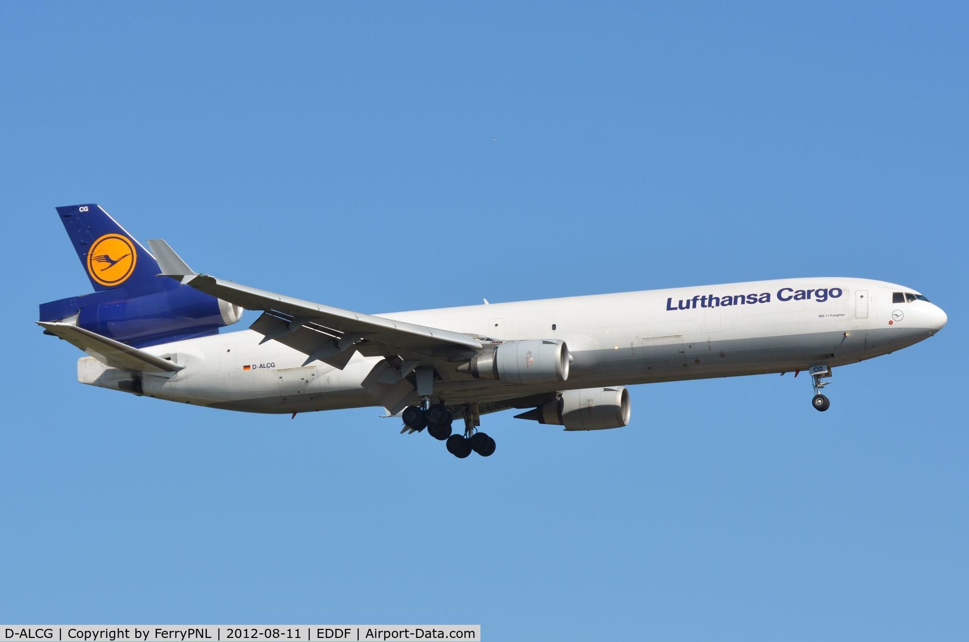 D-ALCG, 1999 McDonnell Douglas MD-11F C/N 48799, Lufthansa MD11 Freighter