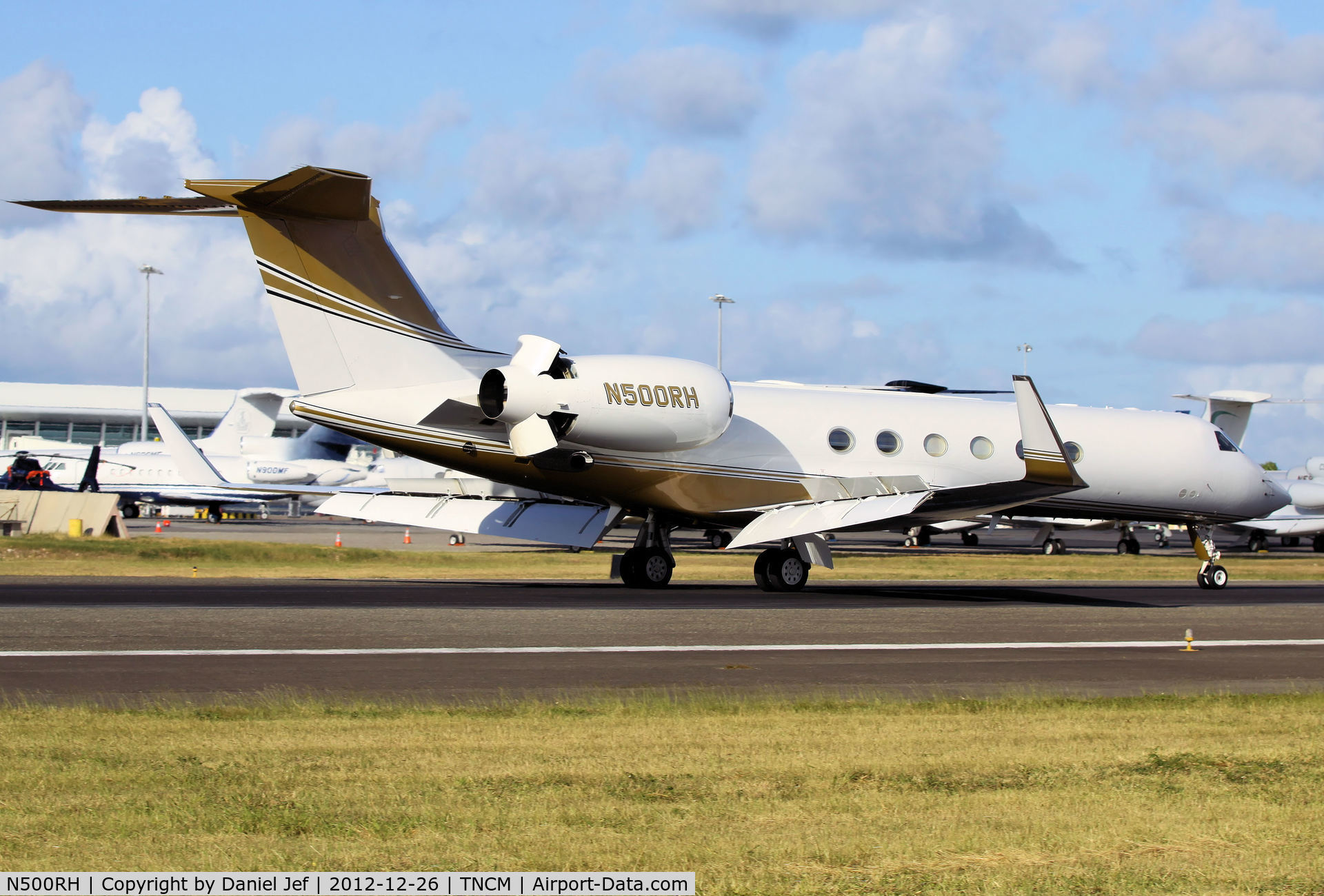 N500RH, Gulfstream Aerospace G-V C/N 558, N500RH