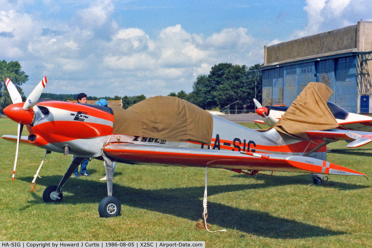 HA-SIG, 1986 Zlin Z-50LS C/N 0038, At the World Aerobatic Championships, South Cerney.