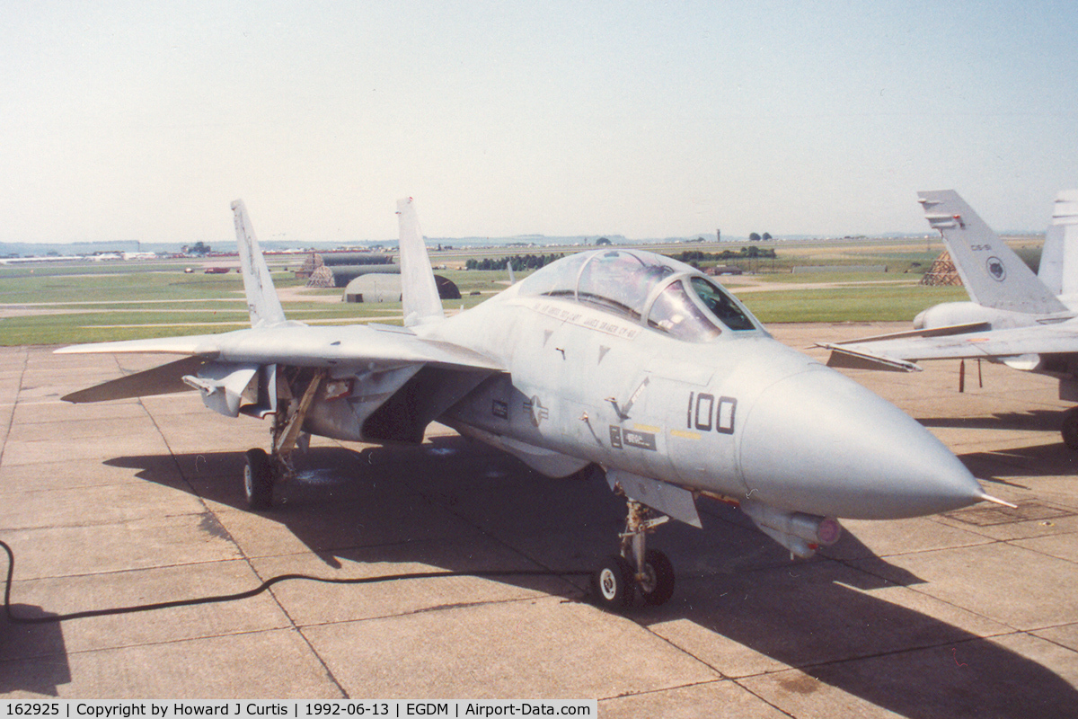 162925, Grumman F-14B Tomcat C/N 573, US Navy. At Air Tattoo International.