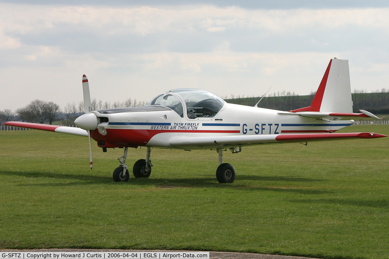 G-SFTZ, 1983 Slingsby T-67M Firefly C/N 2000, Privately owned.
