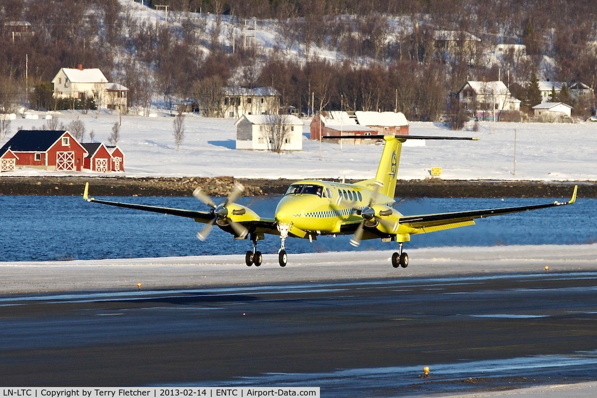 LN-LTC, 2008 Hawker Beechcraft B200 King Air C/N BB-2002, 2008 Hawker Beechcraft Corp B200, c/n: BB-2002 arriving at Tromso