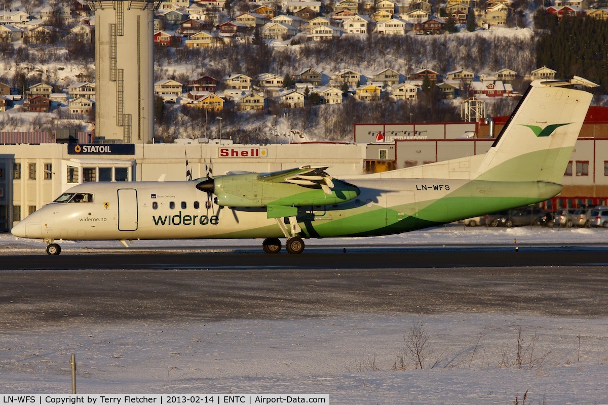 LN-WFS, De Havilland Canada DHC-8-311Q Dash 8 C/N 535, Wideroe De Havilland Canada DHC-8-311Q, c/n: 535 at Tromso