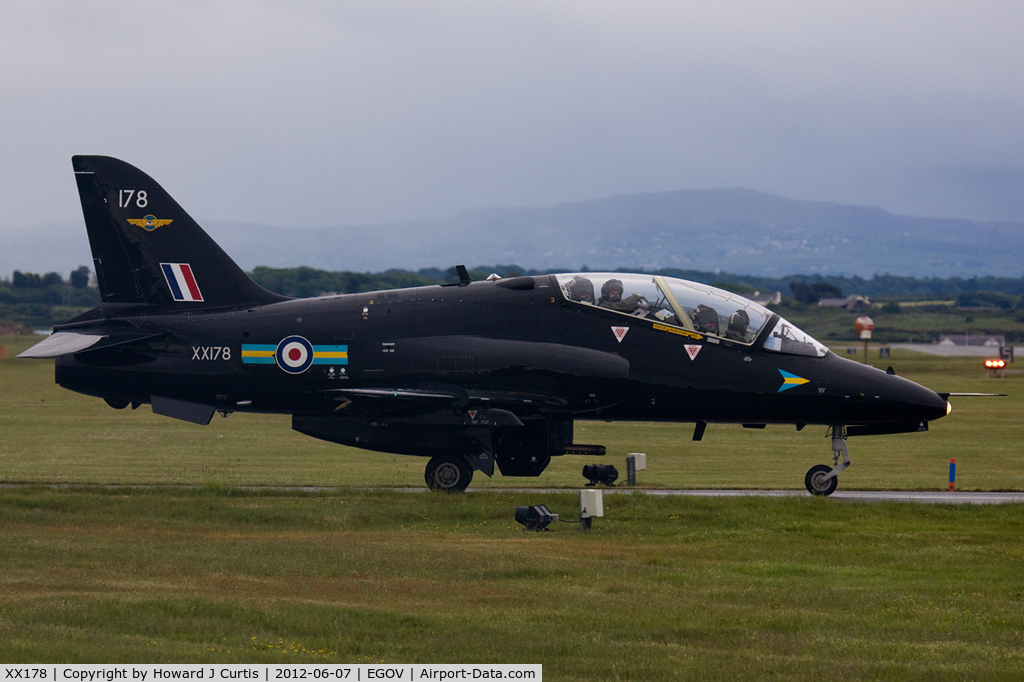 XX178, 1977 Hawker Siddeley Hawk T.1W C/N 025/312025, Operated by 4 FTS/208(R) Squadron. Since to store at Shawbury.