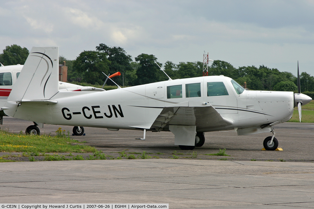 G-CEJN, 1966 Mooney M20F Executive C/N 670216, Privately owned.