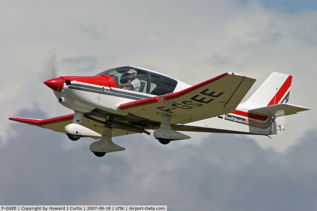 F-GSEE, Robin DR-400-140B Major C/N 2360, Privately owned.