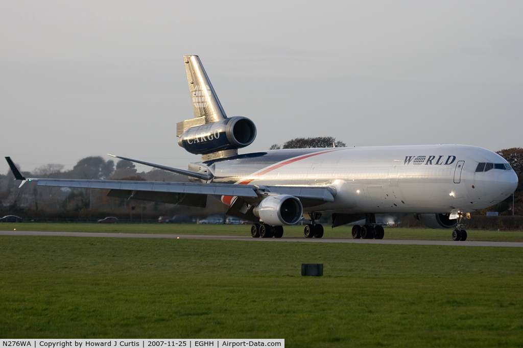 N276WA, 1995 McDonnell Douglas MD-11F C/N 48632, World Airways. Taxiing back after landing.