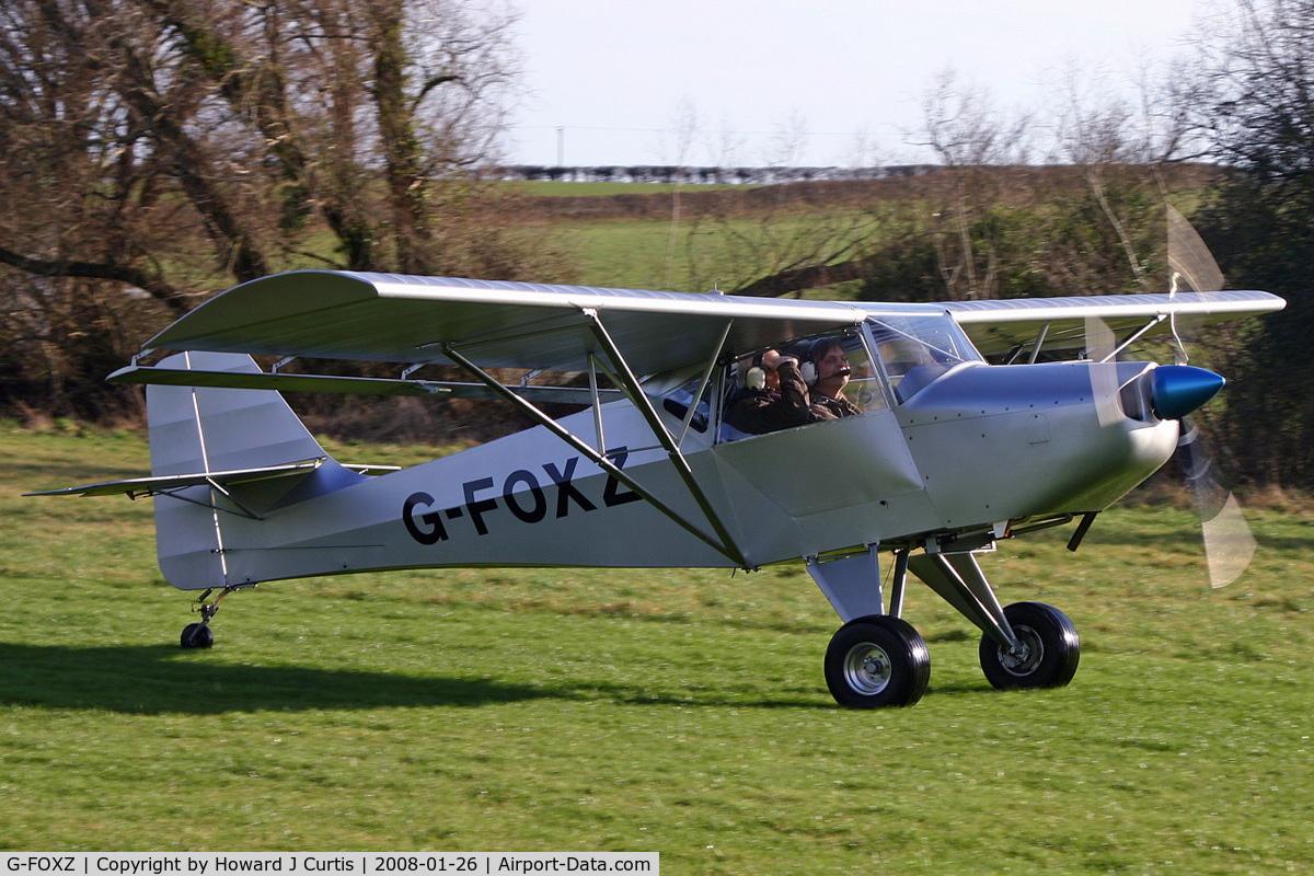 G-FOXZ, 2004 Denney Kitfox C/N PFA 172-11834, Privately owned. Departing from the Newton Peveril airstrip, Dorset.