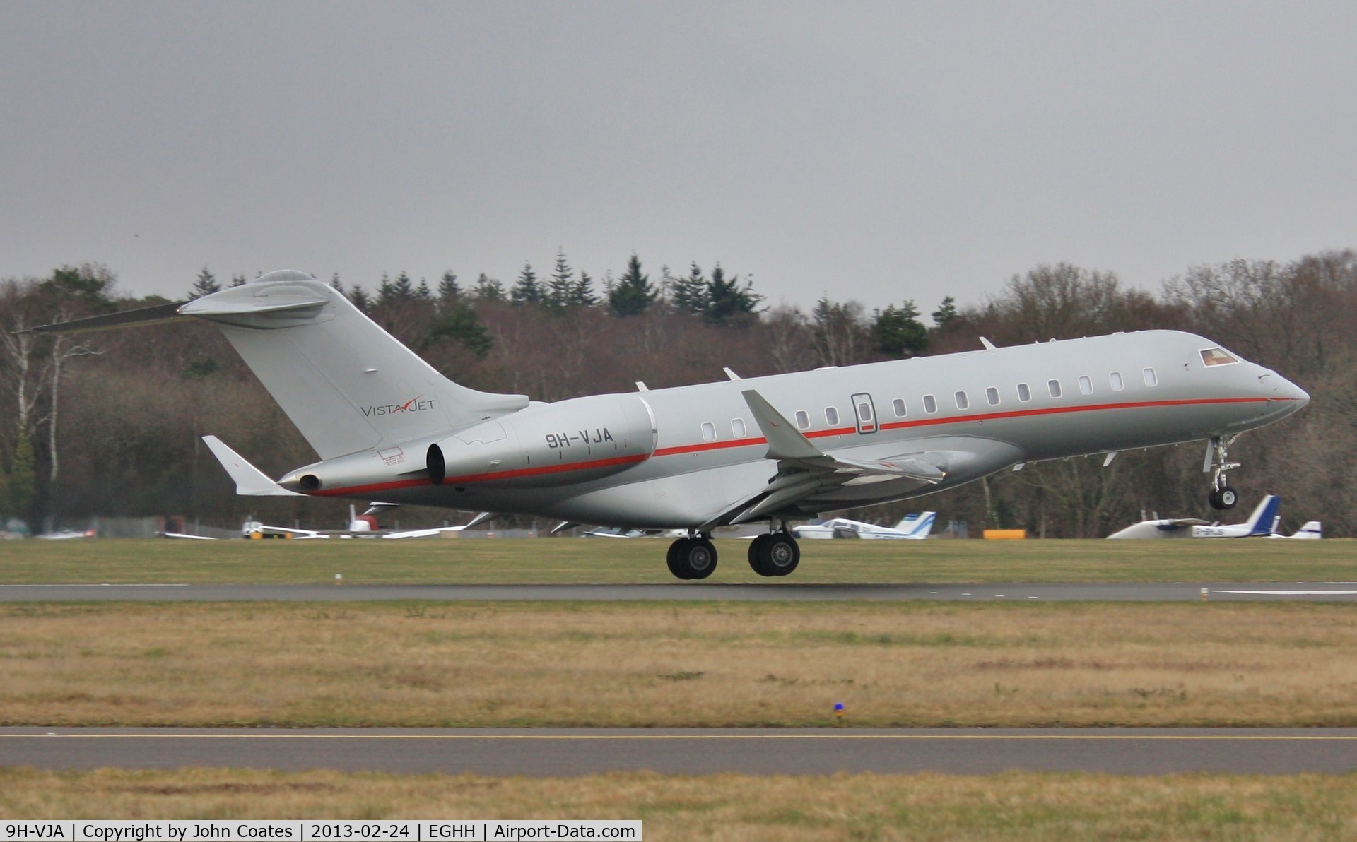 9H-VJA, 2011 Bombardier BD-700-1A10 Global Express XRS C/N 9441, Touch and Go training