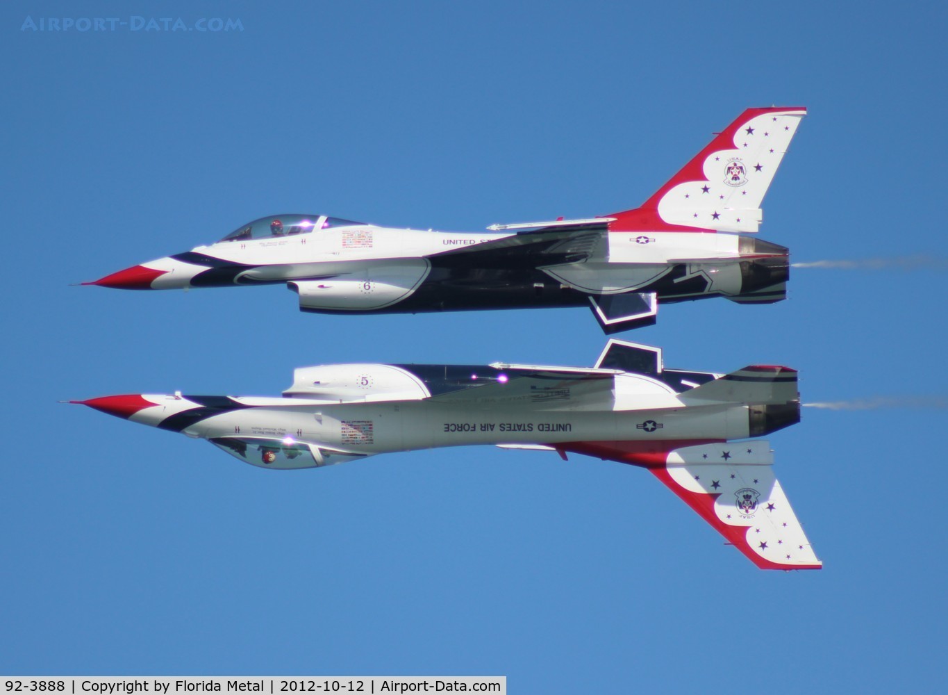 92-3888, General Dynamics F-16CJ Fighting Falcon C/N CC-130, Thunderbirds over Daytona Beach