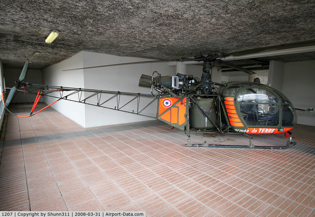 1207, Aérospatiale SE-3130 Alouette II C/N 1207/M123, Preserved at Percy Hospital near Clamart, near Paris...