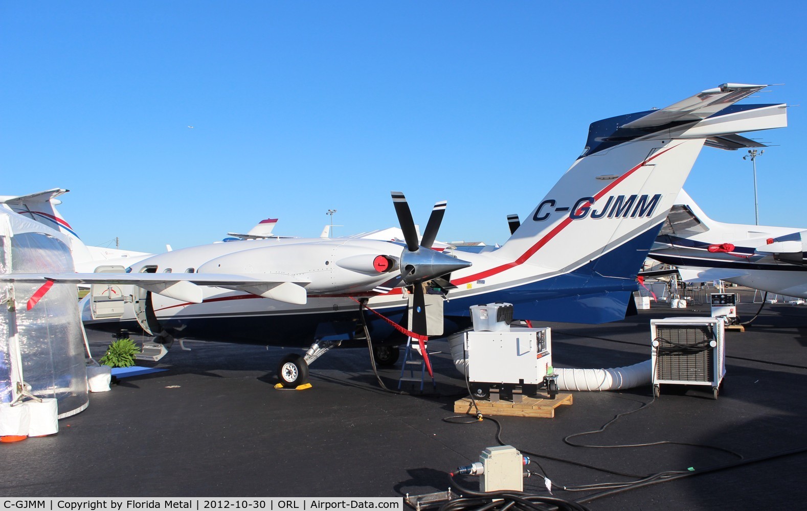 C-GJMM, 2001 Piaggio P-180 Avanti C/N 1037, P-180 Avanti at NBAA