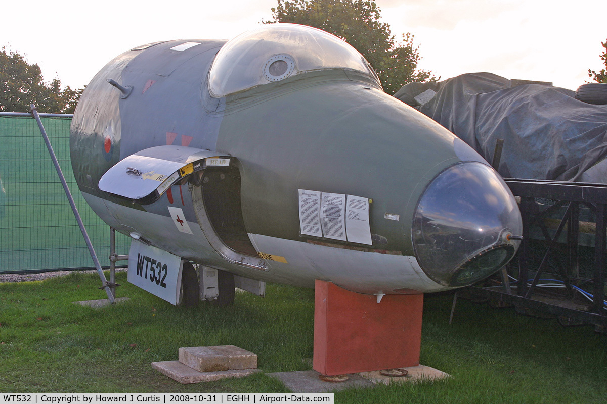 WT532, English Electric Canberra PR.7 C/N EEP71449, Nose only, preserved at the Bournemouth Aviation Museum.