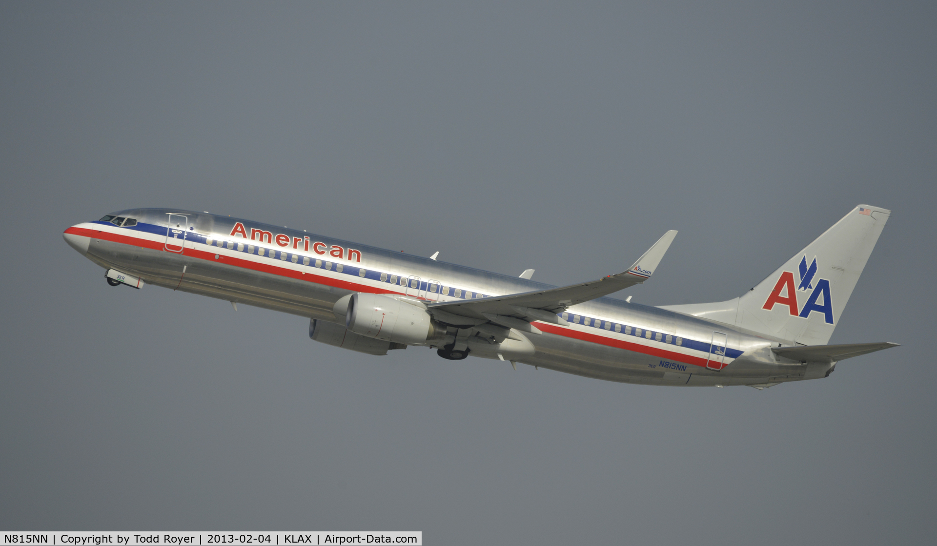 N815NN, 2009 Boeing 737-823 C/N 33208, Departing LAX