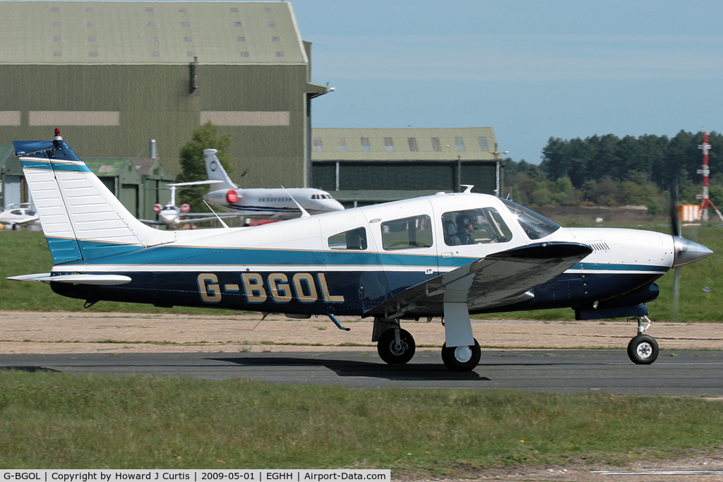G-BGOL, 1978 Piper PA-28R-201T Cherokee Arrow III C/N 28R-7803335, Privately owned