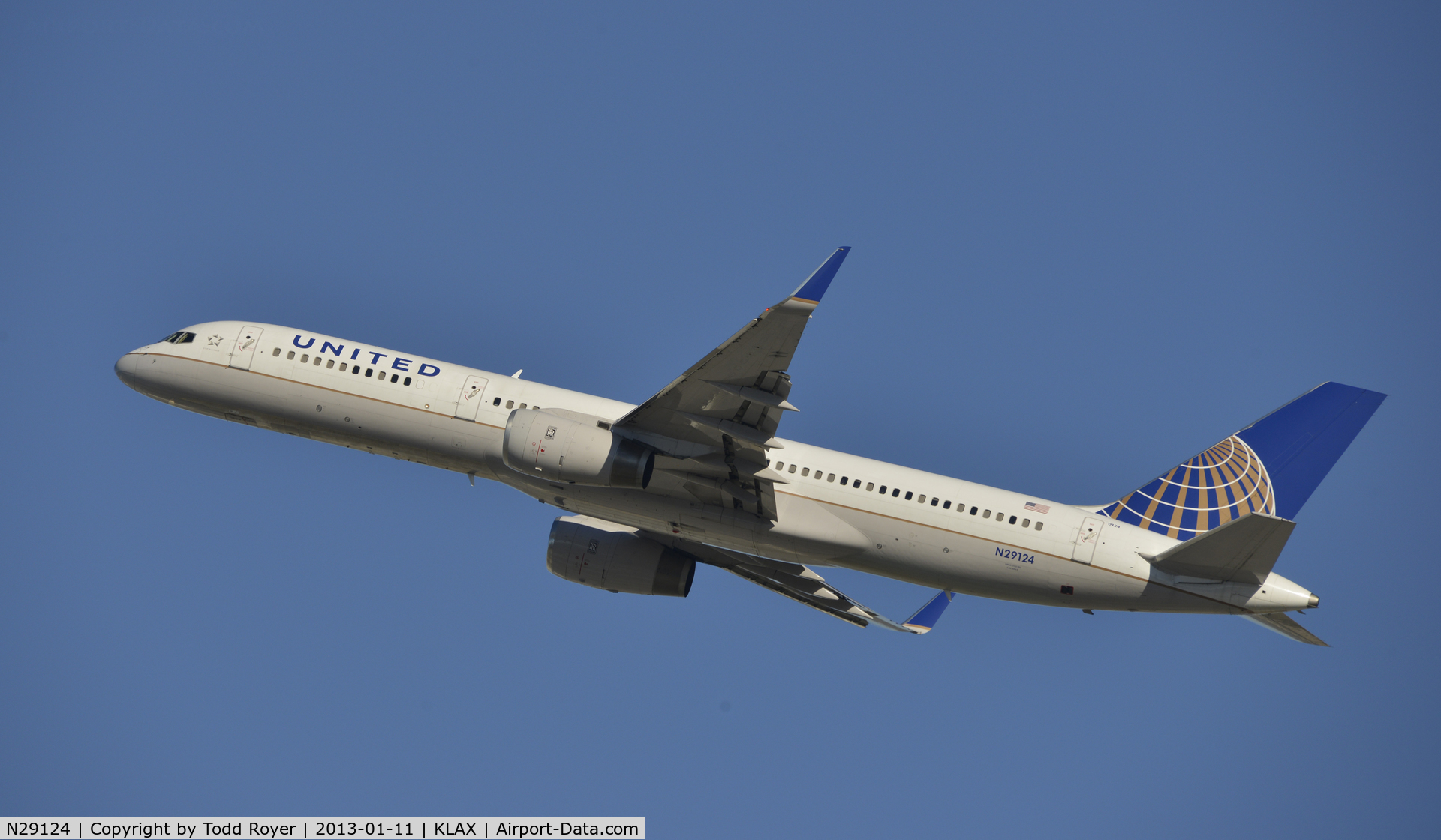 N29124, 1998 Boeing 757-224 C/N 27565, Departing LAX
