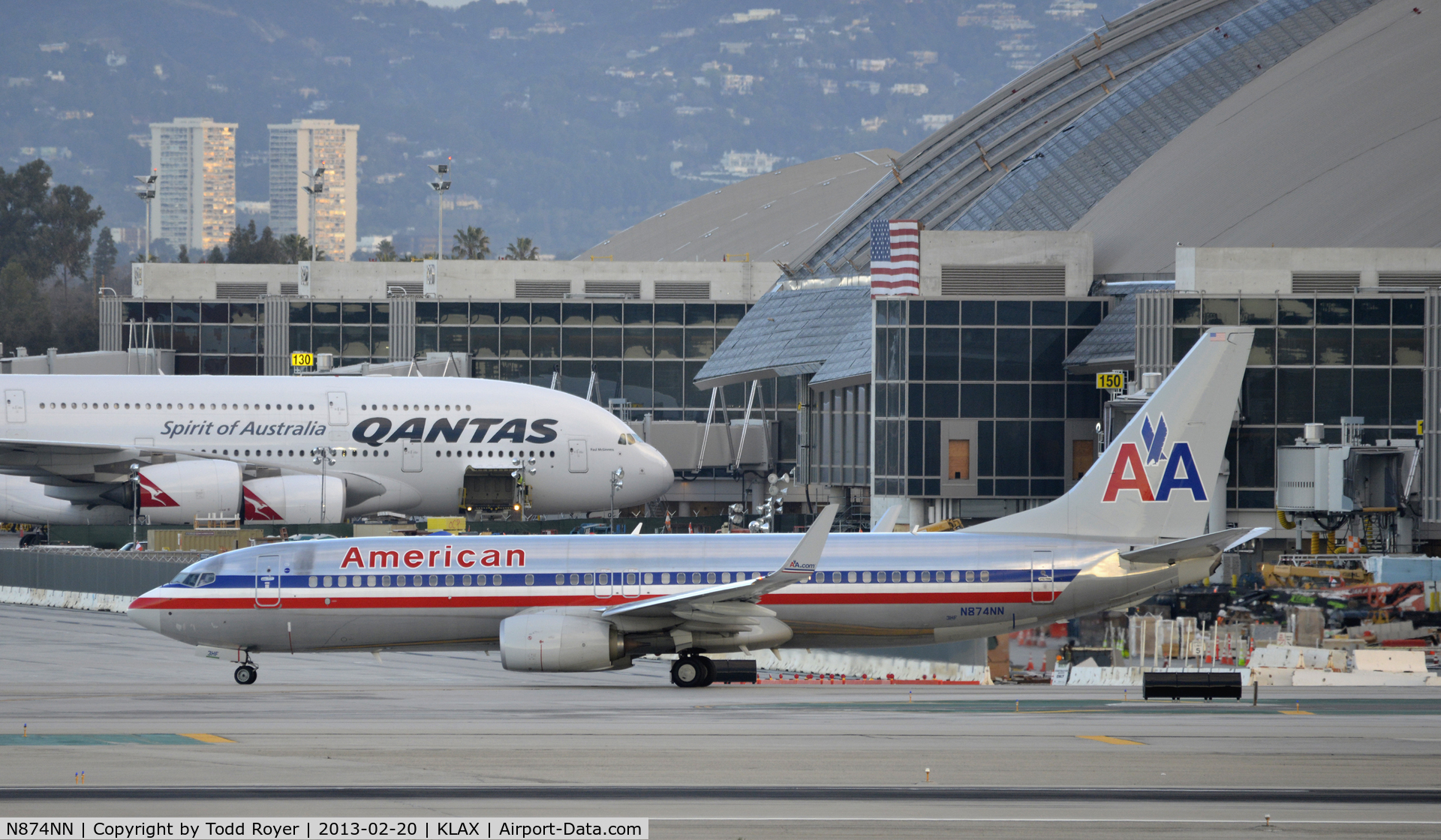N874NN, 2011 Boeing 737-823 C/N 31129, Taxiing for departure at LAX