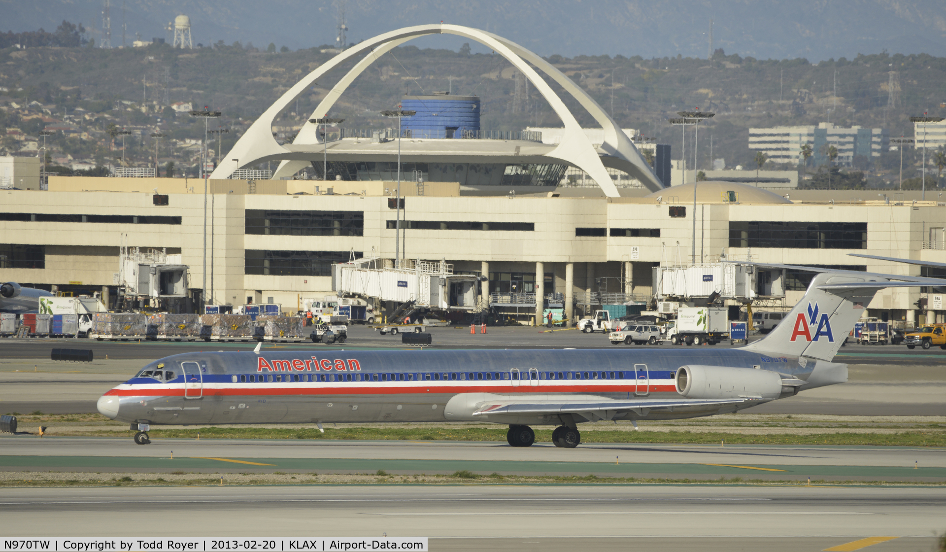 N970TW, 1999 McDonnell Douglas MD-83 (DC-9-83) C/N 53620, Arrived at LAX on 25L