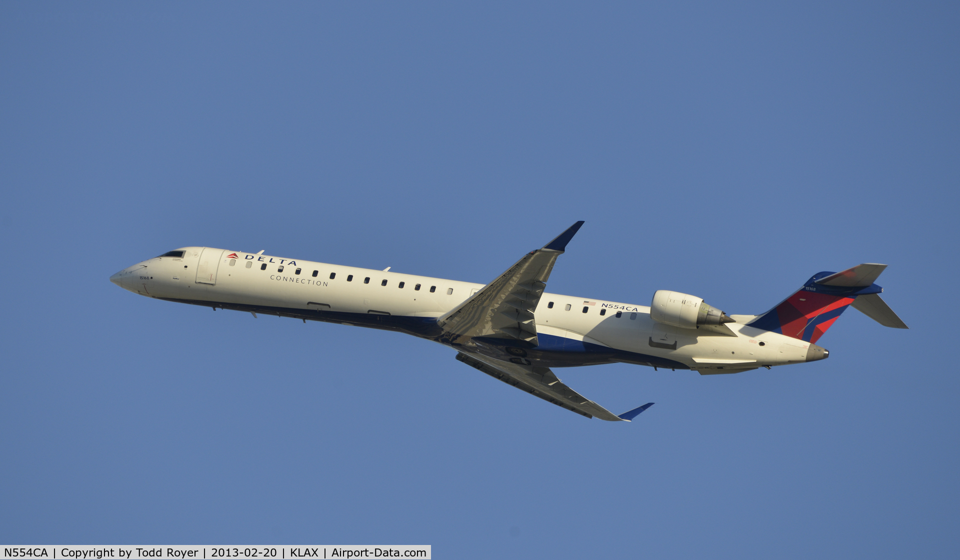 N554CA, 2008 Bombardier CRJ-900ER (CL-600-2D24) C/N 15168, Departing LAX