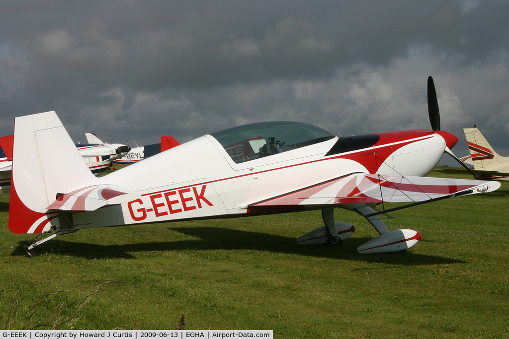 G-EEEK, 2006 Extra EA-300/200 C/N 1034, Privately owned.