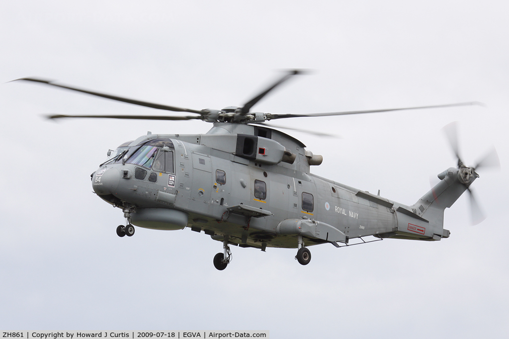 ZH861, AgustaWestland EH-101 Merlin HM.1 C/N 50168/RN41, At RIAT 2009. Coded 84.