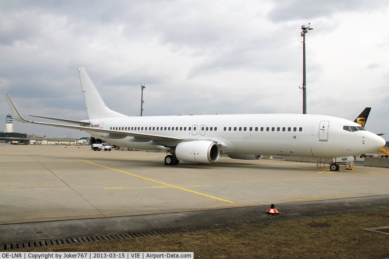 OE-LNR, 2005 Boeing 737-8Z9 C/N 33833, Austrian Airlines