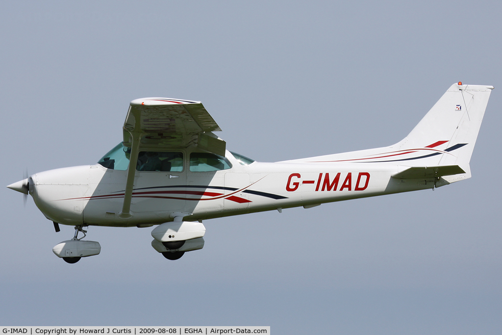 G-IMAD, 1982 Cessna 172P C/N 172-75122, Privately owned.