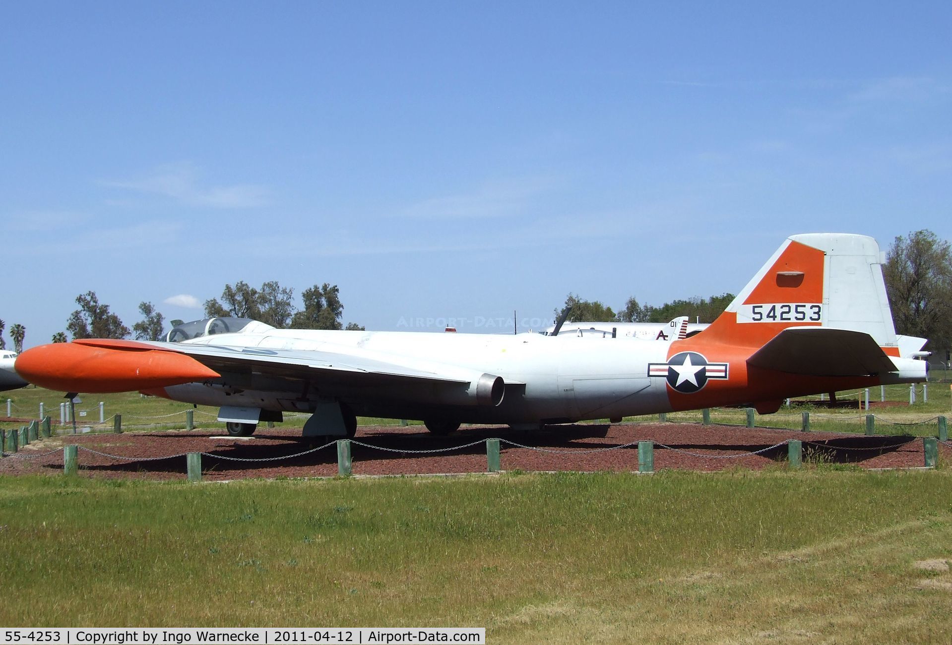 55-4253, 1955 Martin B-57E Canberra C/N 355, Martin EB-57E Canberra at the Castle Air Museum, Atwater CA