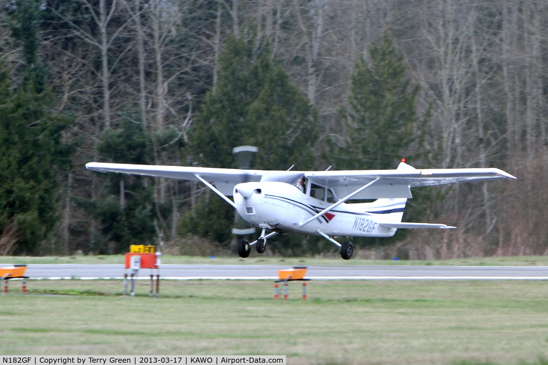 N182GF, Cessna 182S Skylane C/N 18280058, Cessna 182S