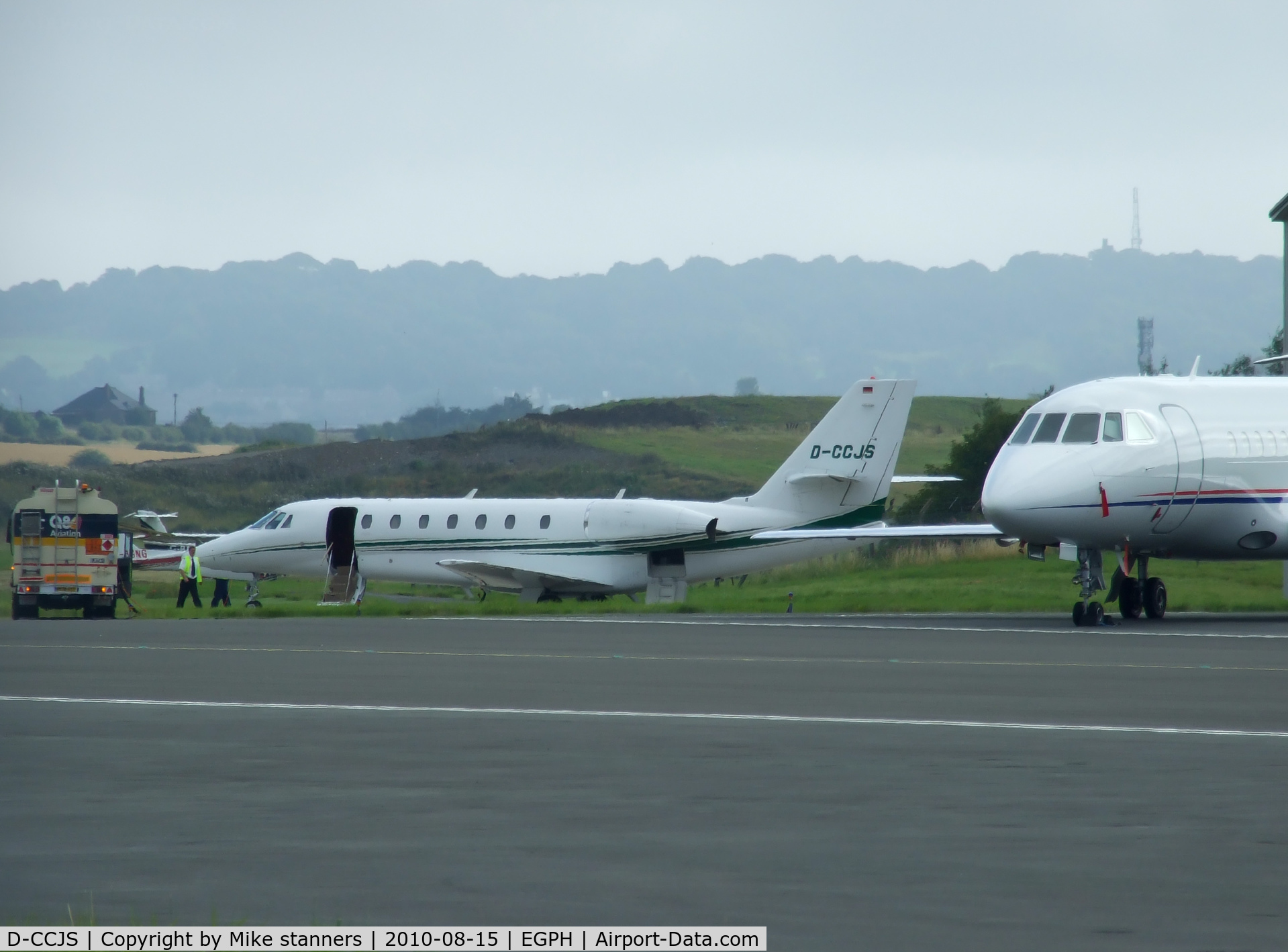 D-CCJS, 2007 Cessna 680 Citation Sovereign C/N 680-0175, VHM Schul und charterflug citation sovereign seen at the General aviation terminal being readied for departure