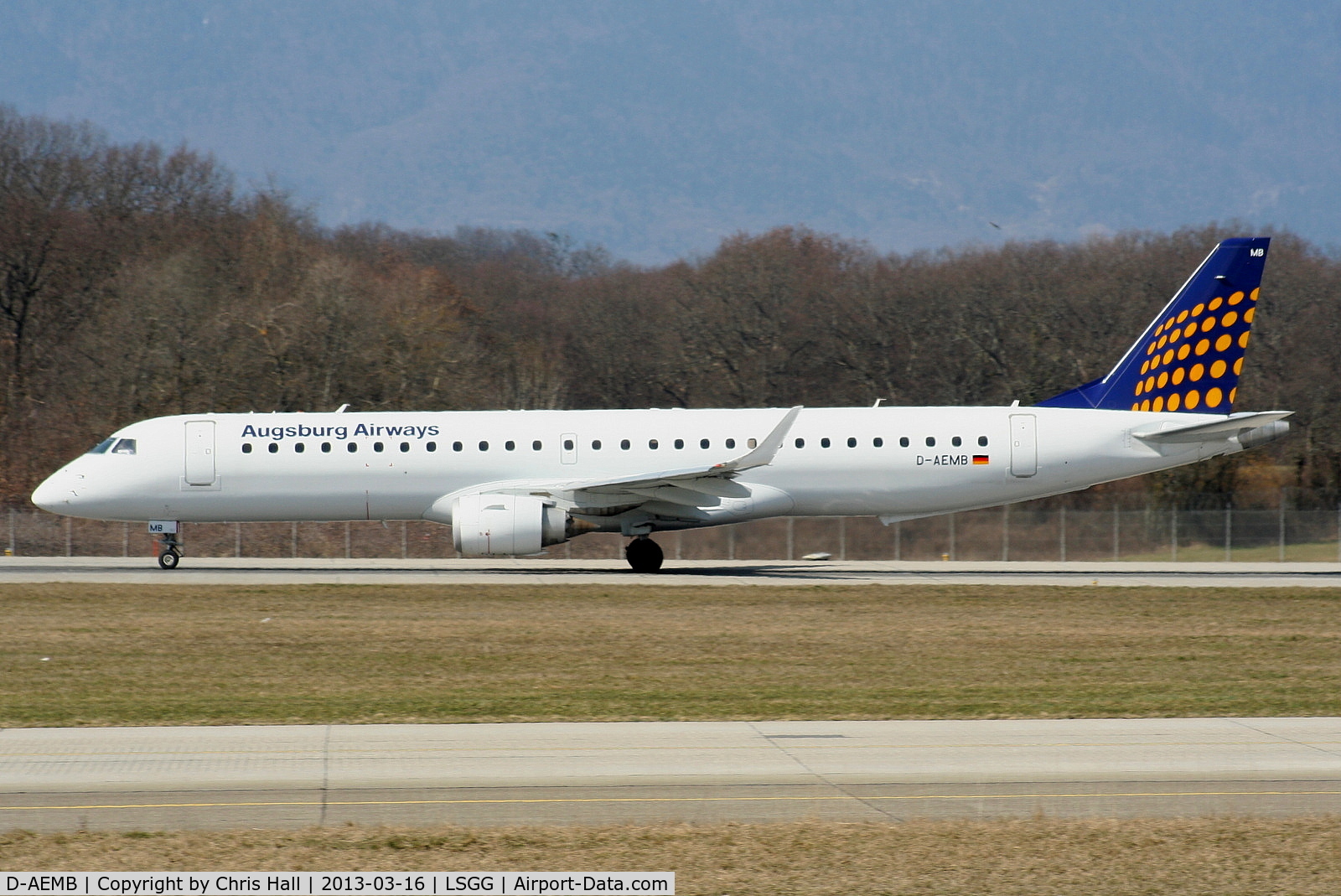 D-AEMB, 2009 Embraer 195LR (ERJ-190-200LR) C/N 19000297, Augsburg Airways