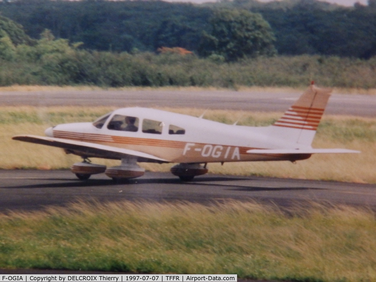 F-OGIA, Piper PA-28-181 Archer C/N 287990351, Re-immatriculé N971A