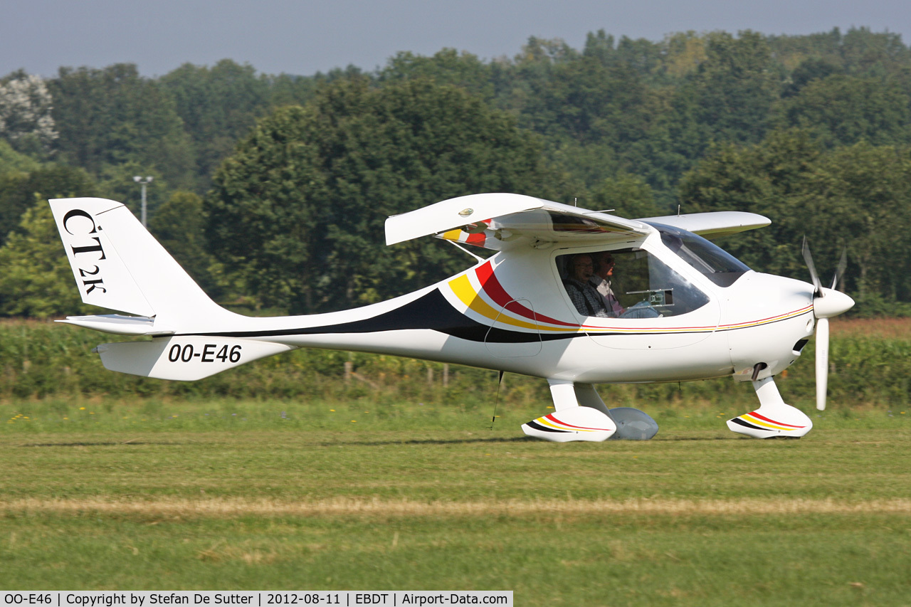 OO-E46, Flight Design CT2K C/N 03-05-05-24, Schaffen Fly In 2012.