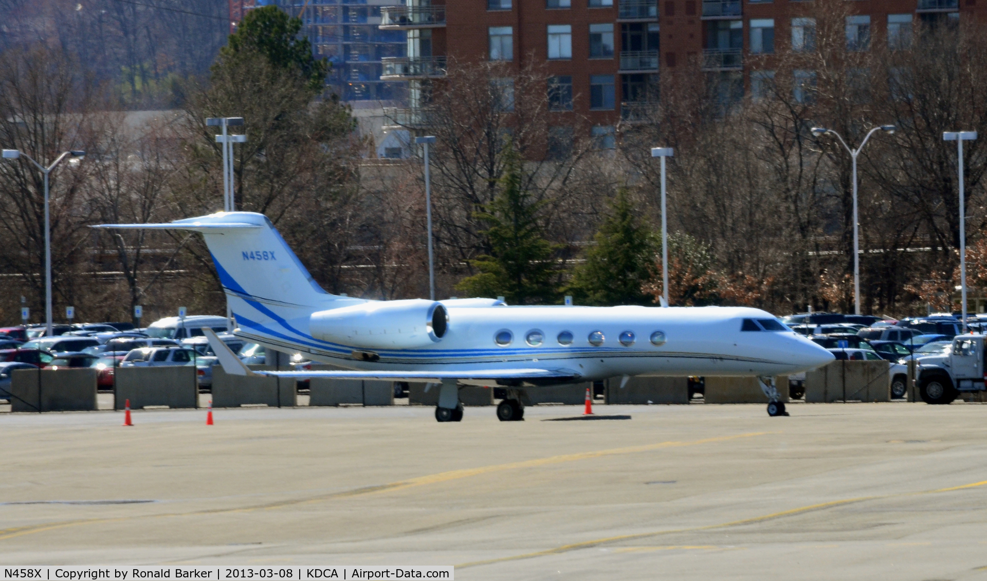 N458X, 2008 Gulfstream Aerospace GIV-X (G450) C/N 4138, DCA VA