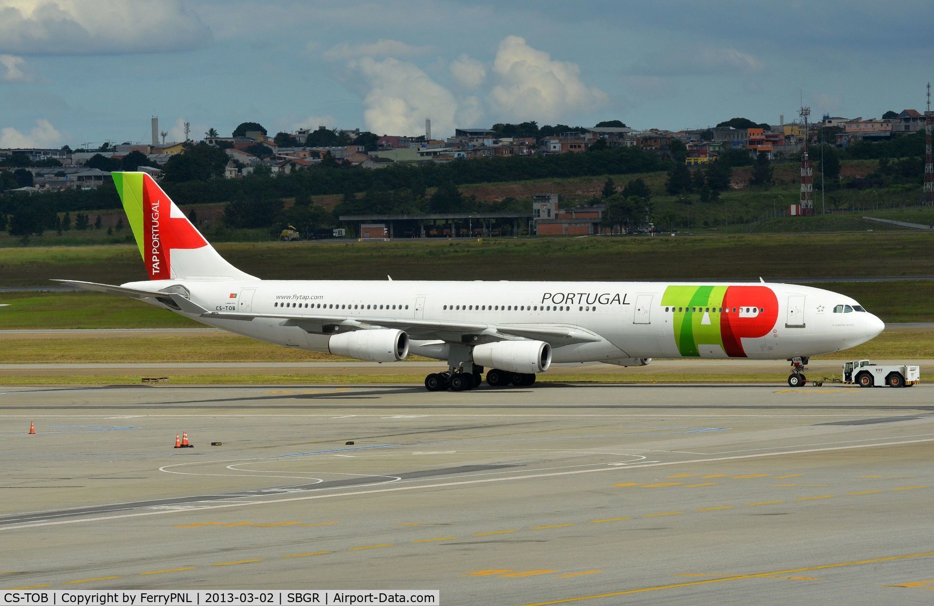 CS-TOB, 1994 Airbus A340-312 C/N 044, TAP A343 towed from stand to gate