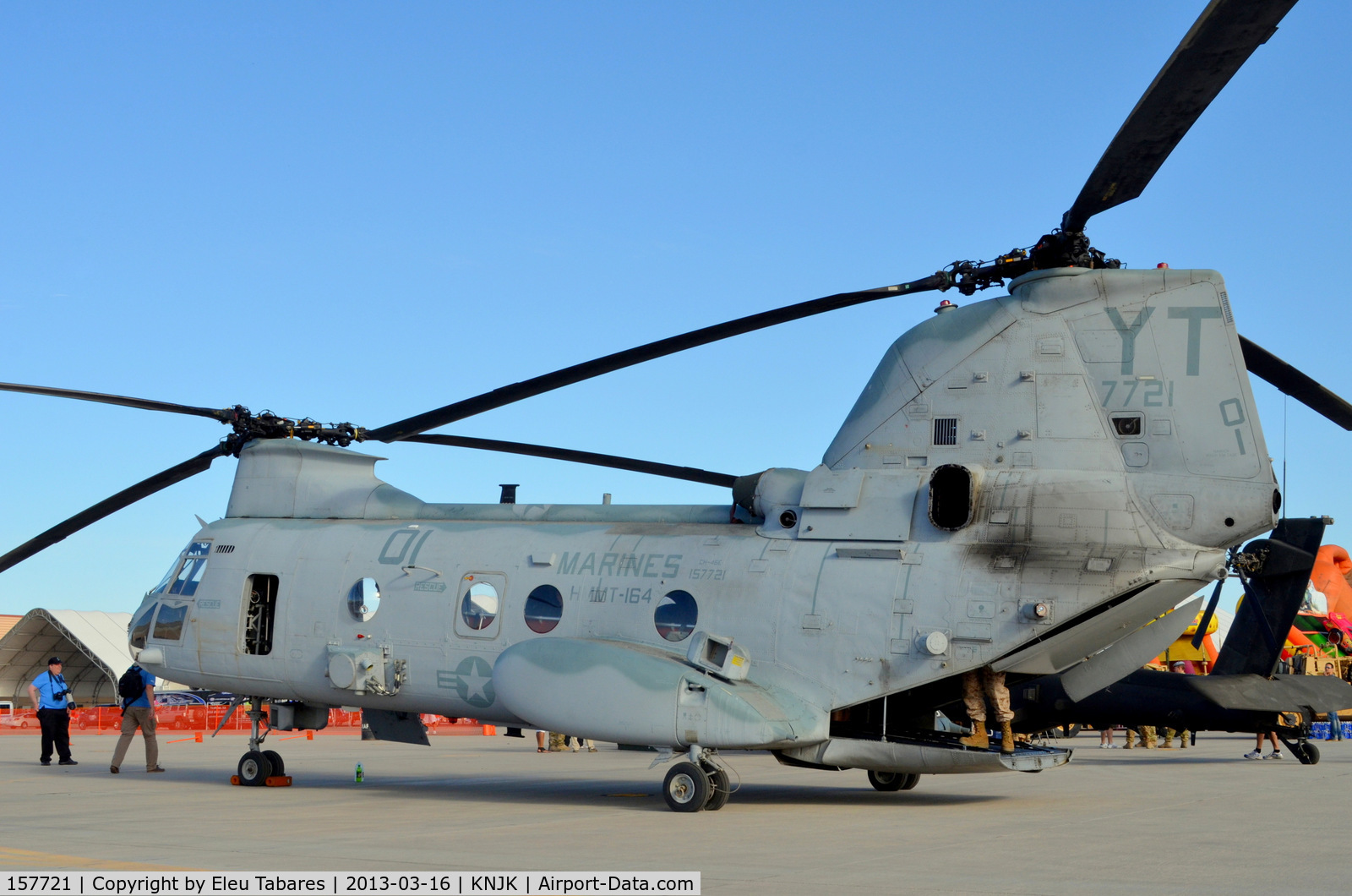157721, Boeing Vertol CH-46F Sea Knight C/N 2620, Taken at the Naval Air Facility in El Centro, California.