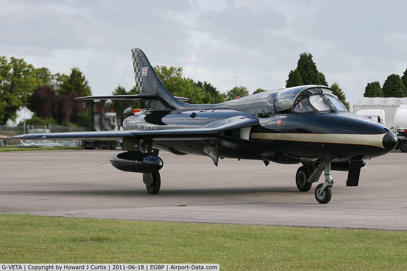 G-VETA, 1958 Hawker Hunter T.7 C/N 41H-693751, Privately owned.