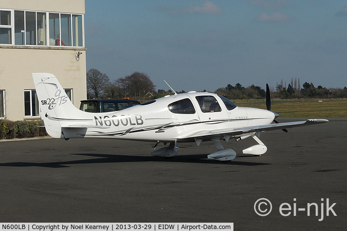 N600LB, 2005 Cirrus SR22 GTS C/N 1693, Seen parked on the ramp at Weston Aerodrome.