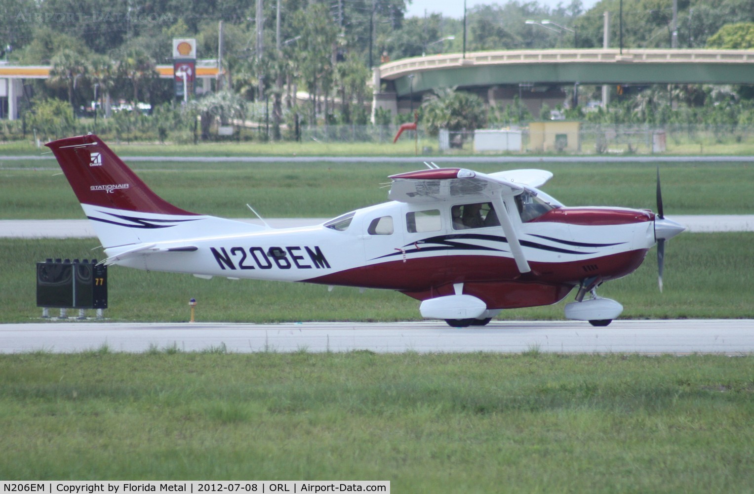 N206EM, Cessna T206H Turbo Stationair C/N T20608995, Cessna T206H