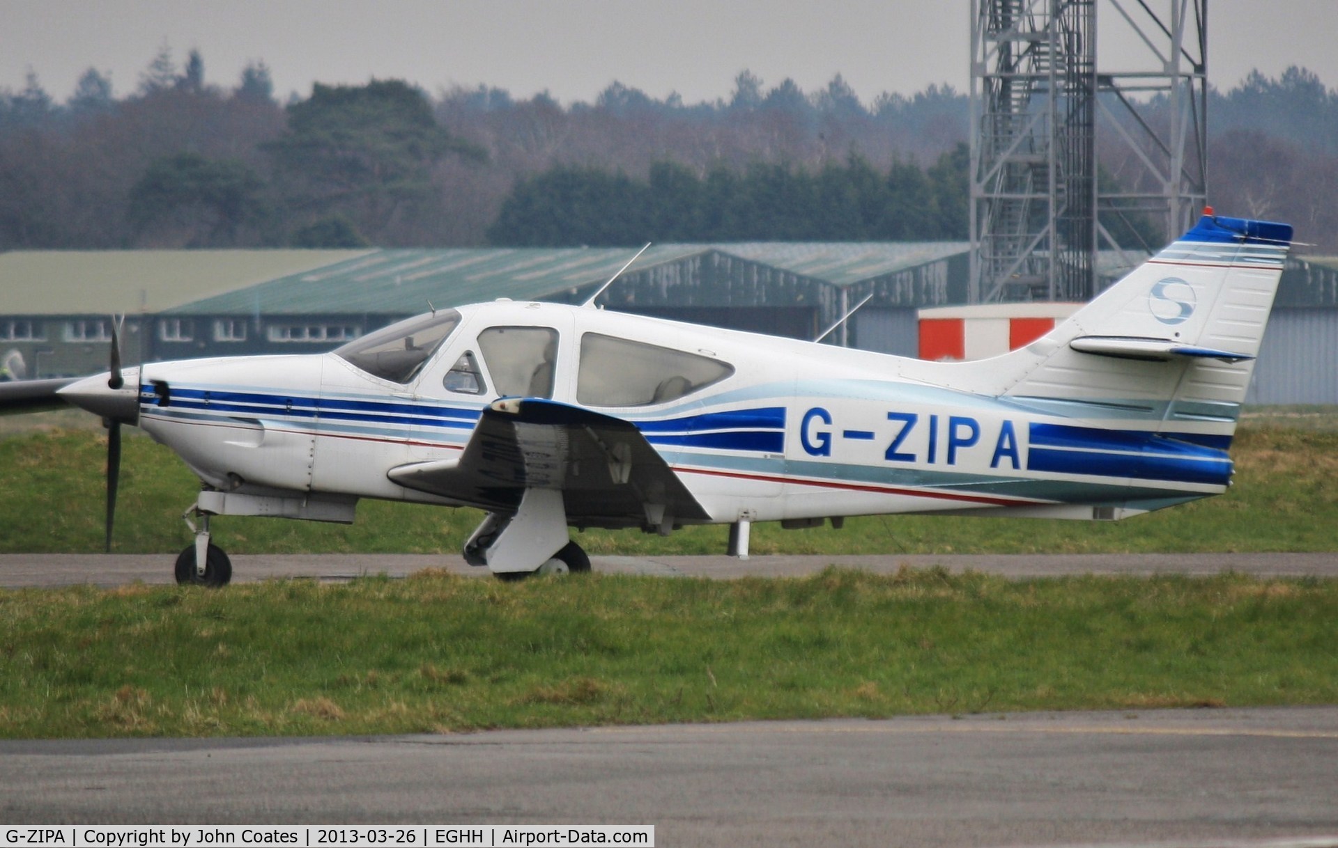 G-ZIPA, 1979 Rockwell Commander 114A C/N 14505, Visitor on a misty day